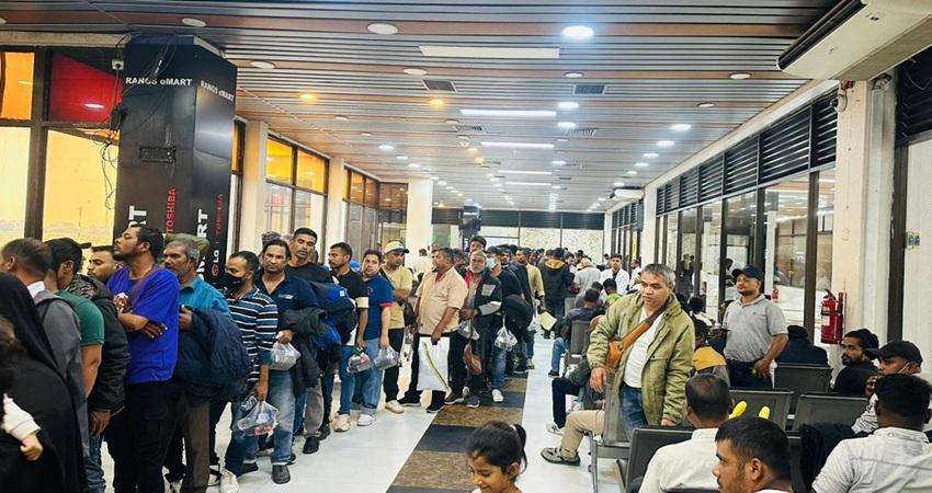 309 Bangladeshi Migrants Return from Libya.jpg